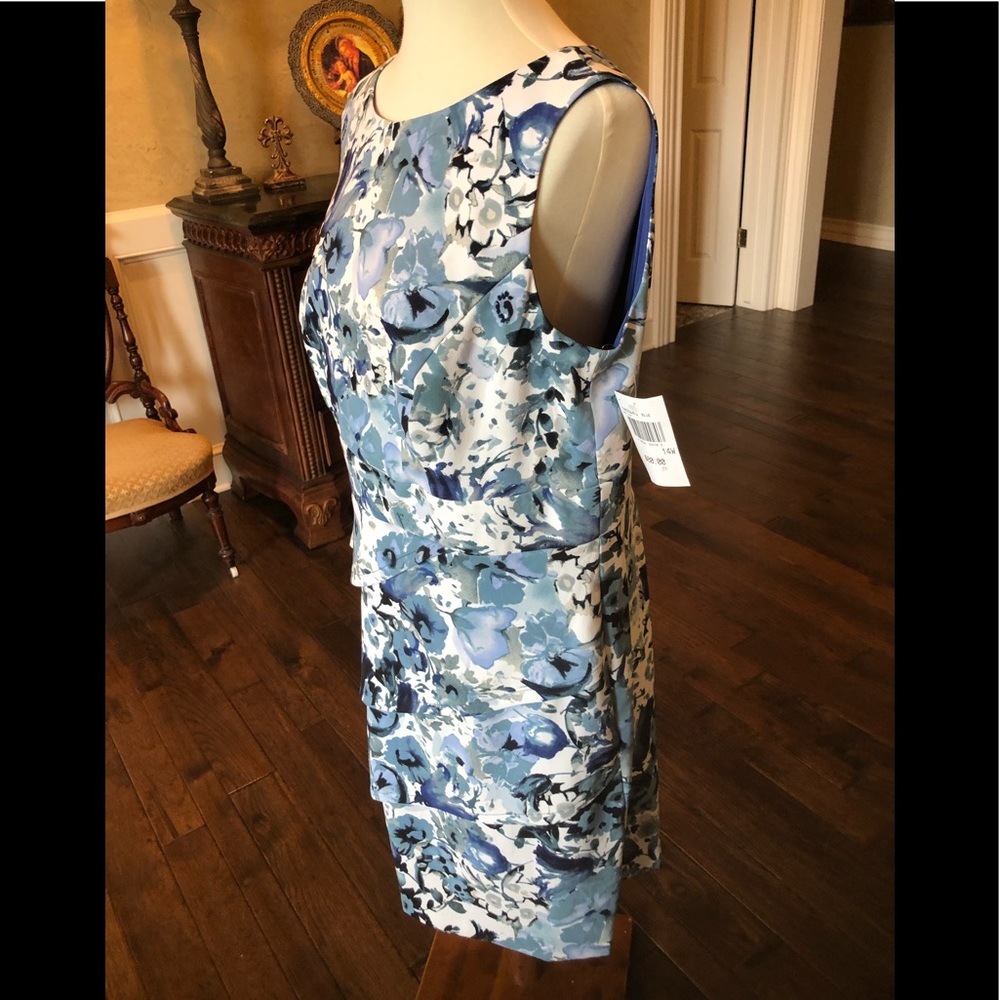 NWT Connected Woman size 14W floral dress